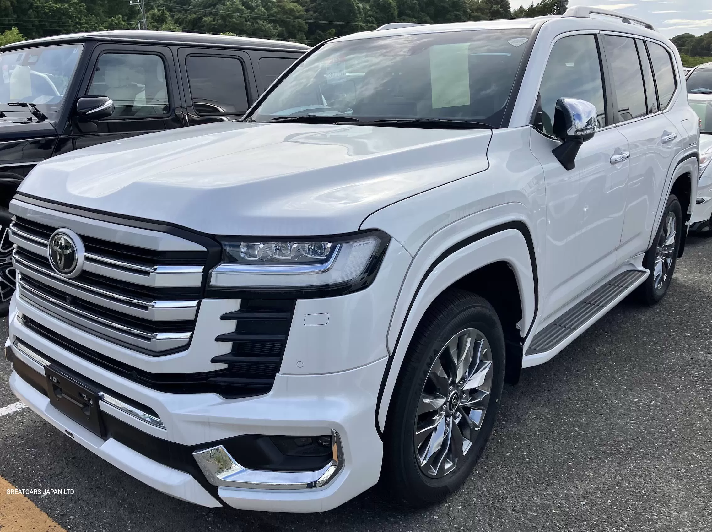 Affordable Toyota White 4wd 2023