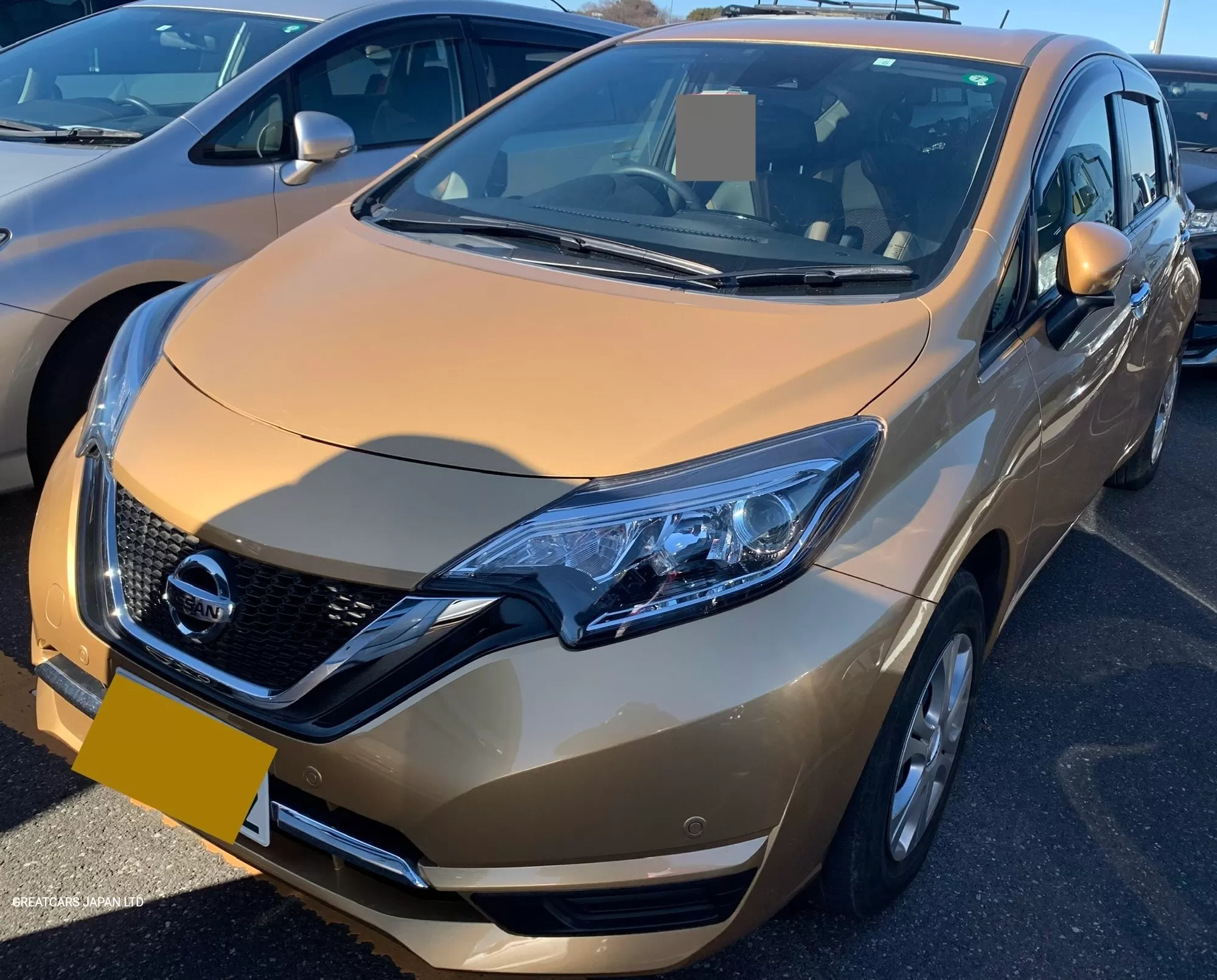 Affordable Nissan Gold 2wd 2020