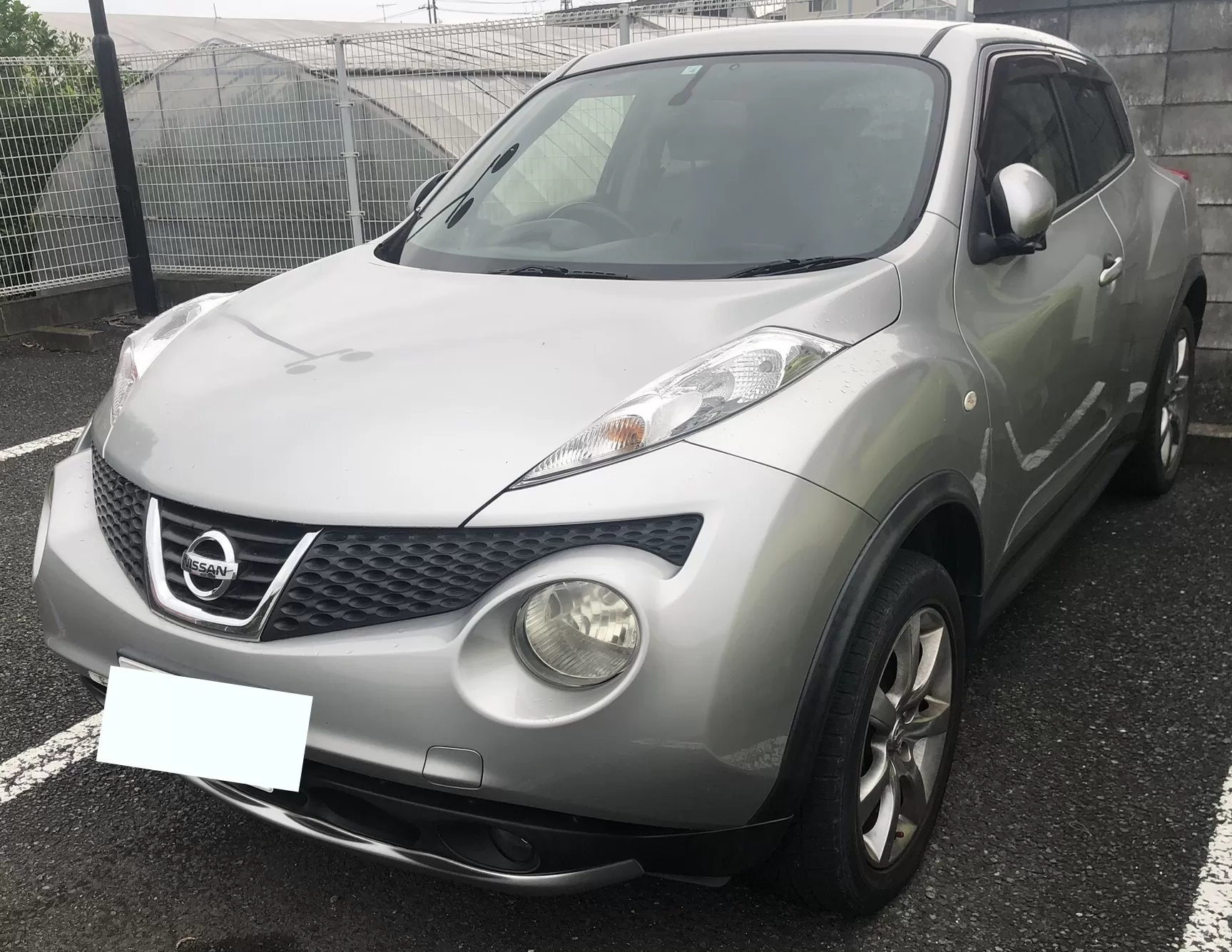 Affordable Nissan Silver 2wd 2015