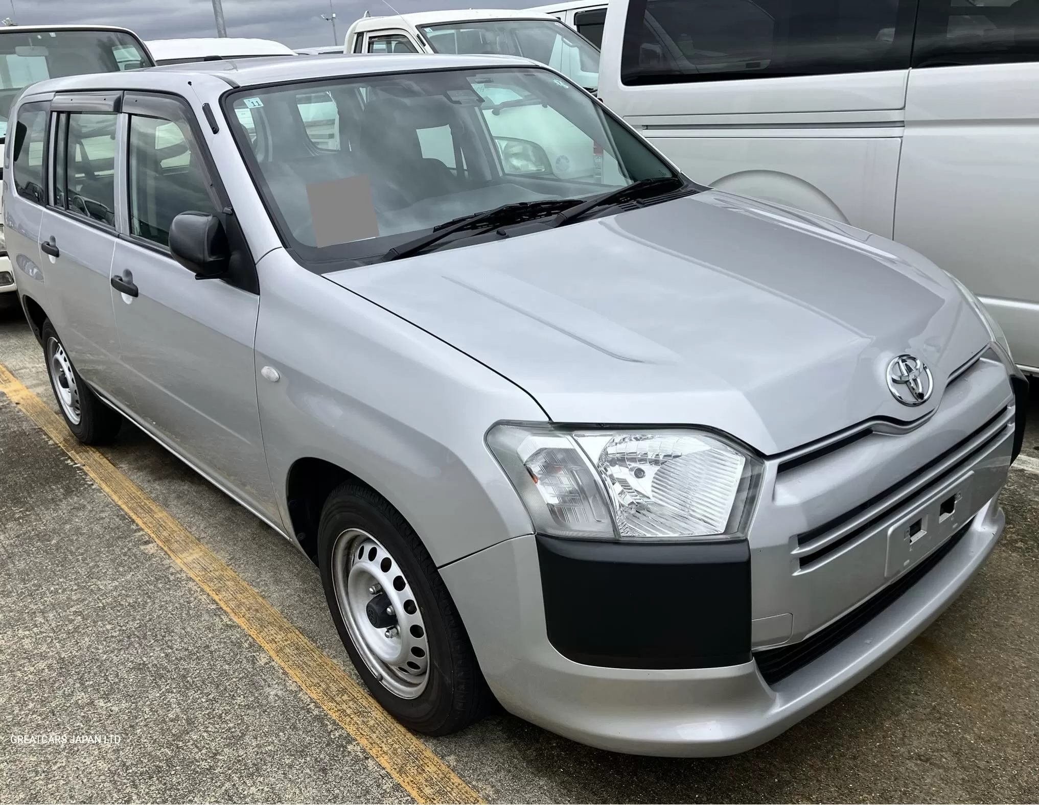 Affordable Toyota Silver 4wd 2018