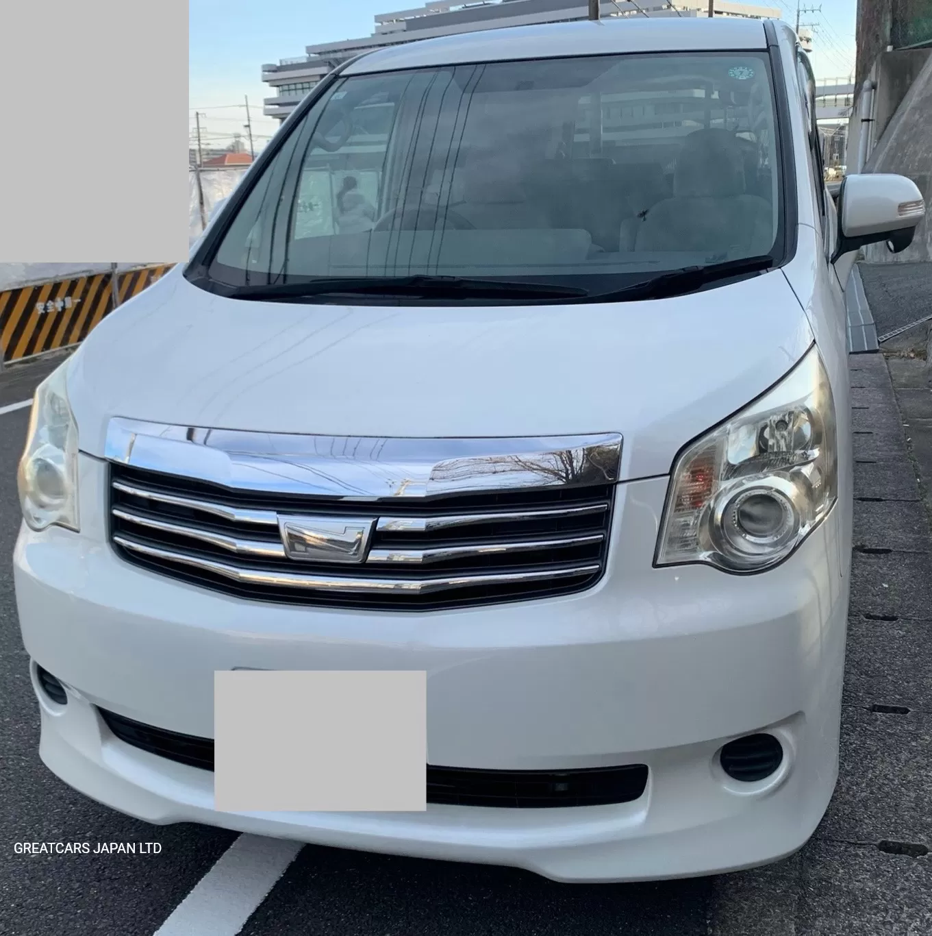 Affordable Toyota Pearl 2wd 2013