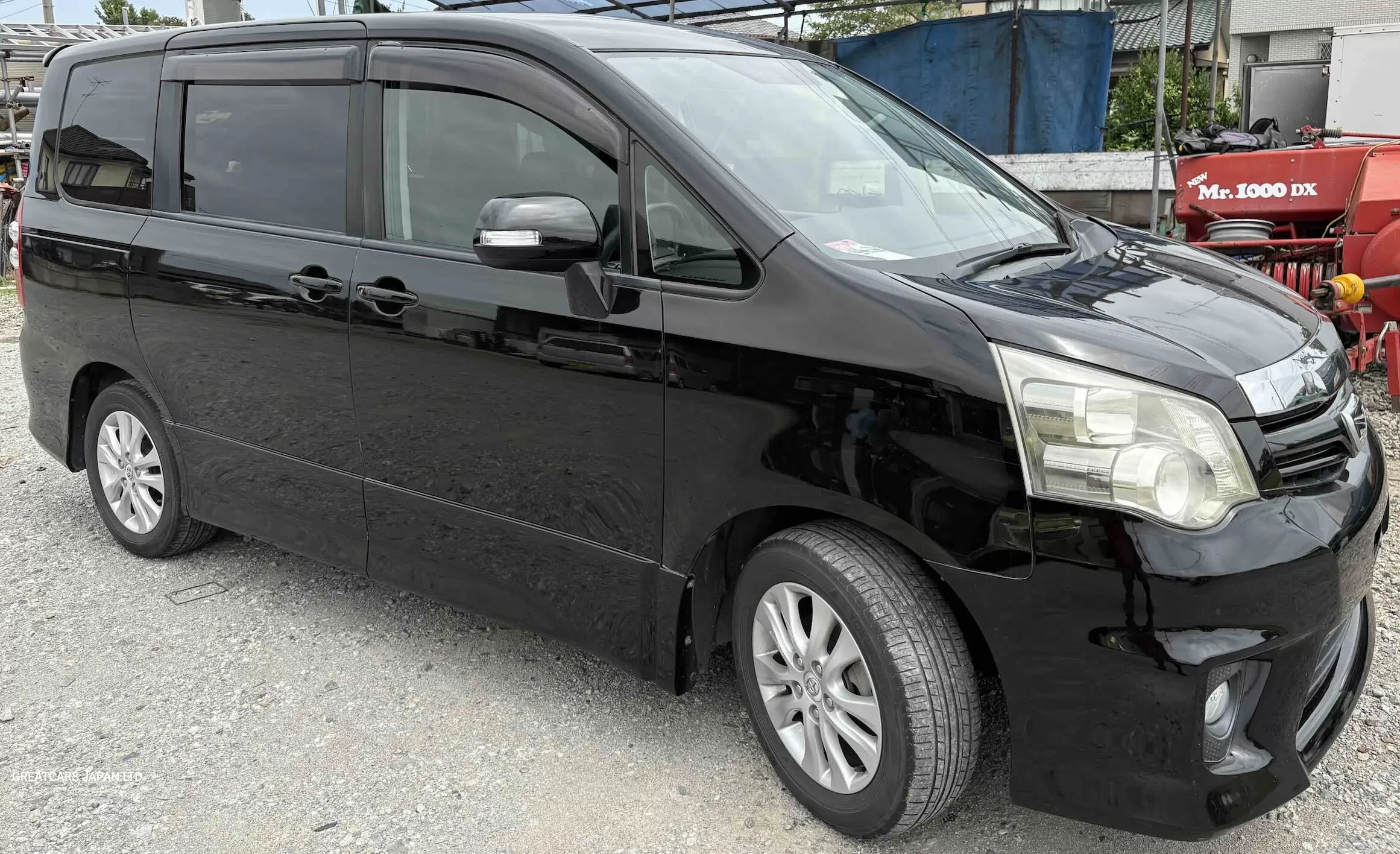TOYOTA NOAH SI