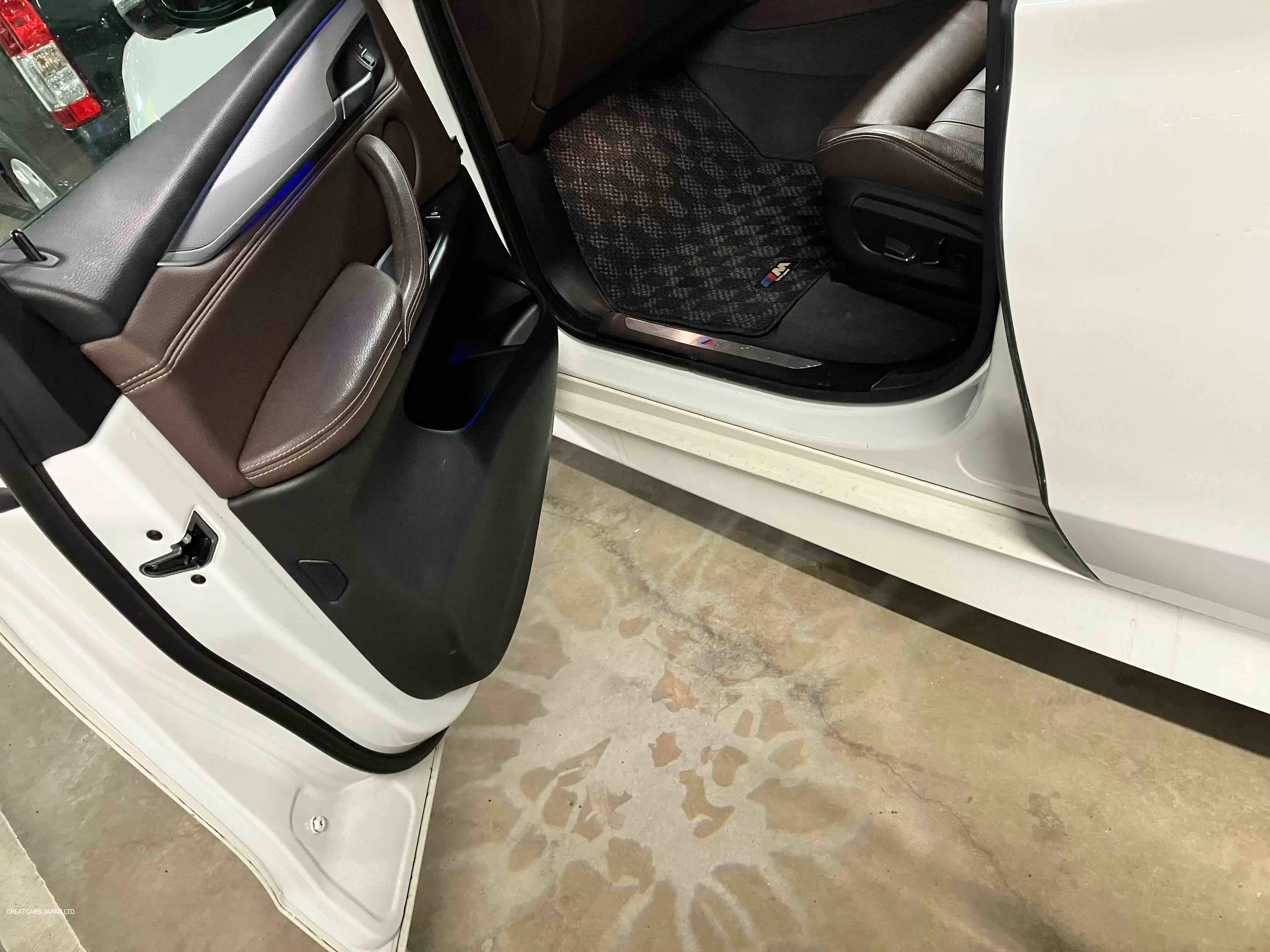 BMW X5 4WD XDRIVE 40E M-SPORT