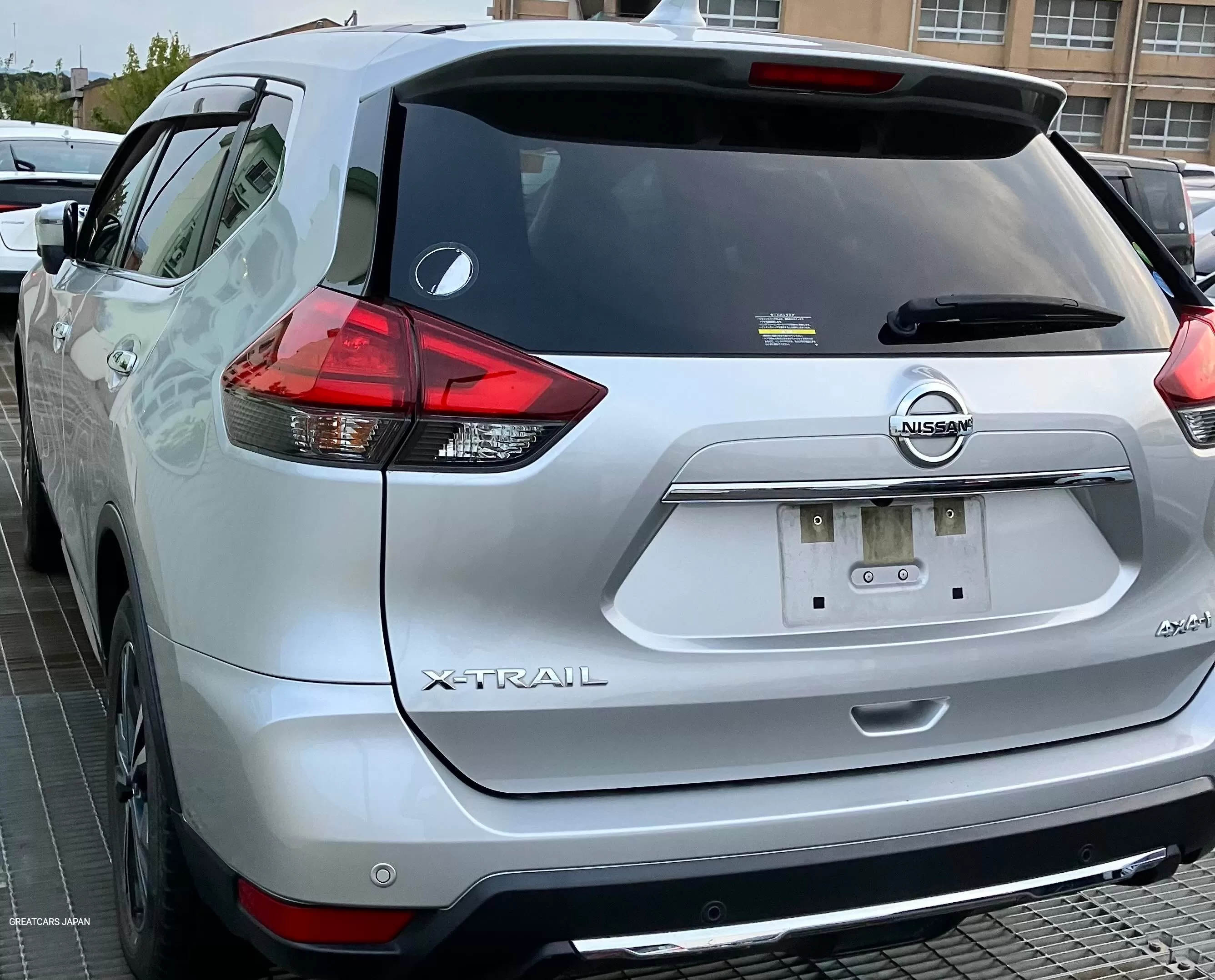 Affordable Nissan Silver 4wd 2021