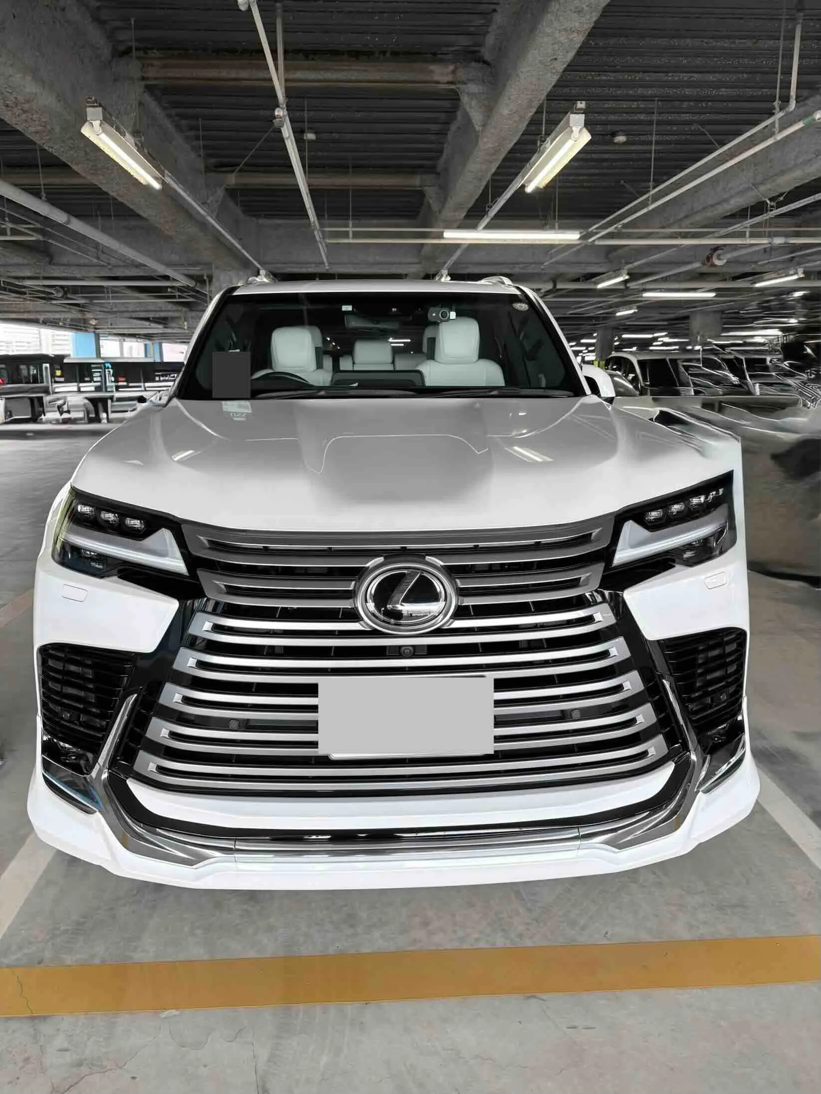 LEXUS LX 4WD LX600