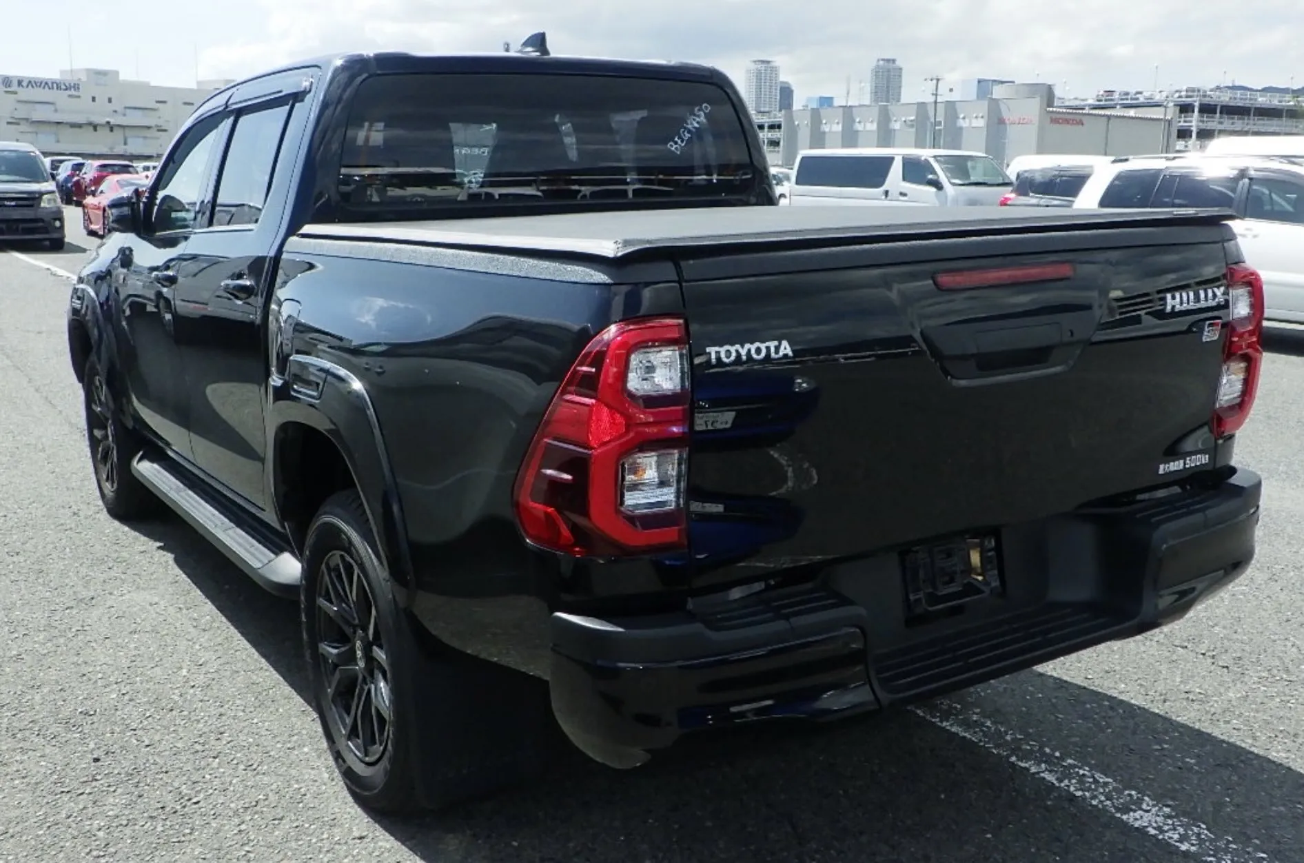 TOYOTA HILUX 4D 4WD Z