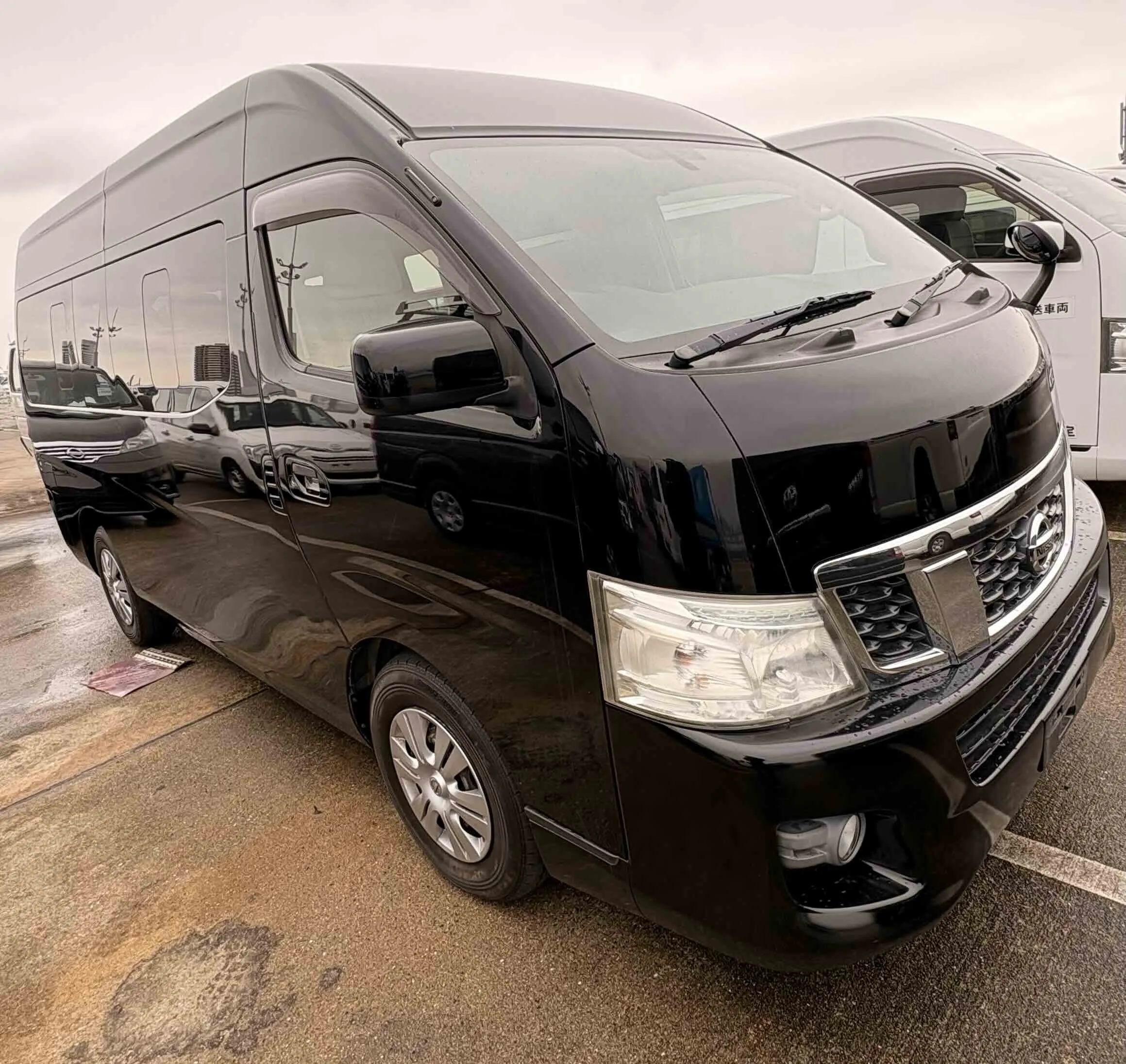 Nissan Caravan NV350