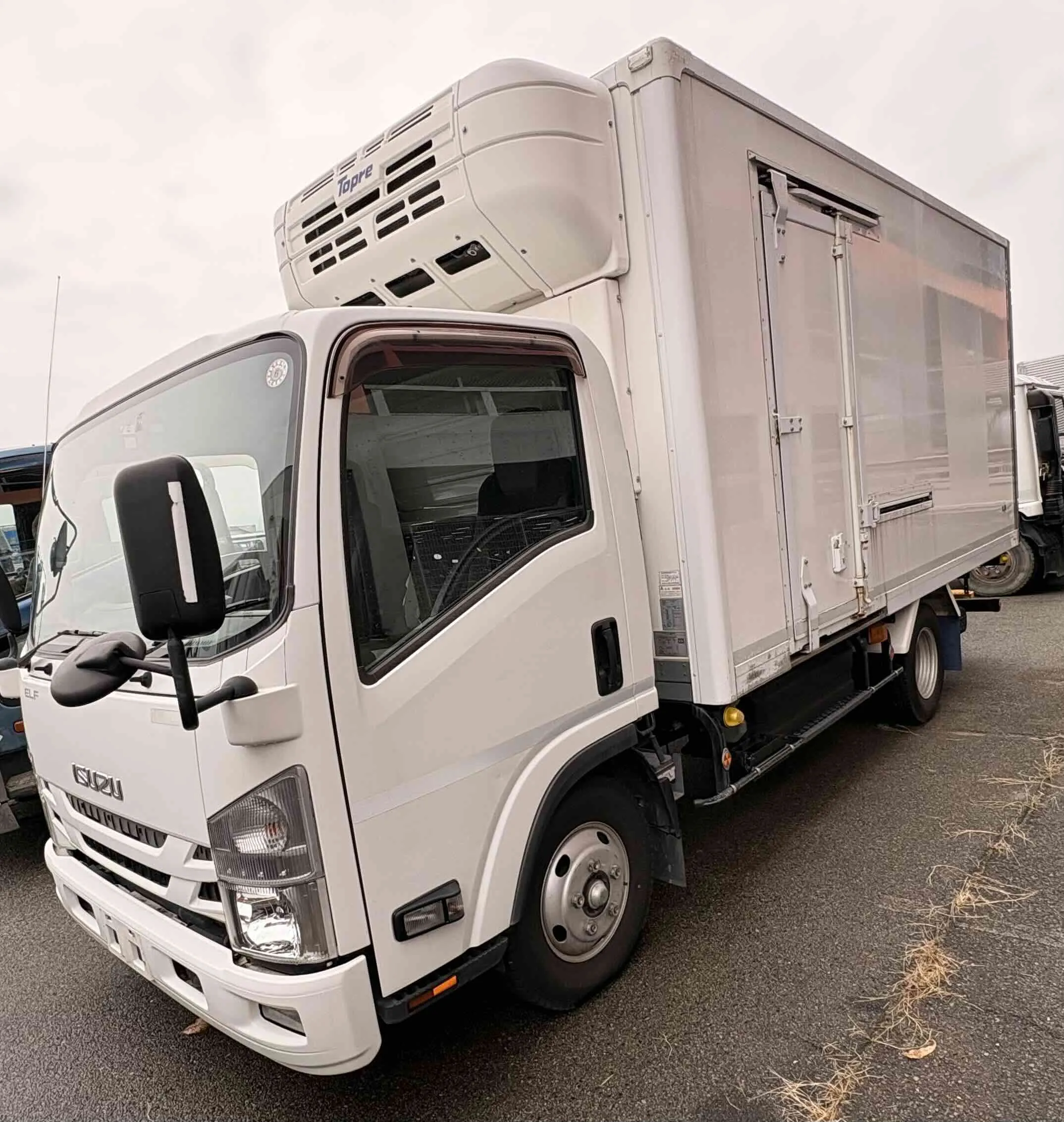 Isuzu Elf Fridge