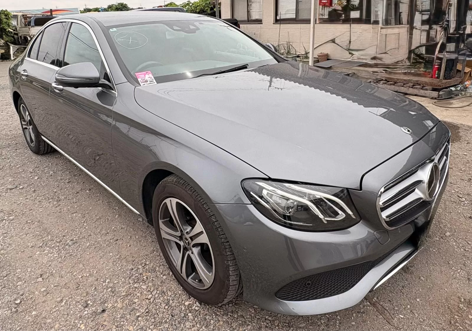 MERCEDES BENZ E-CLASS 4D 4MATIC AVANTAGARDE