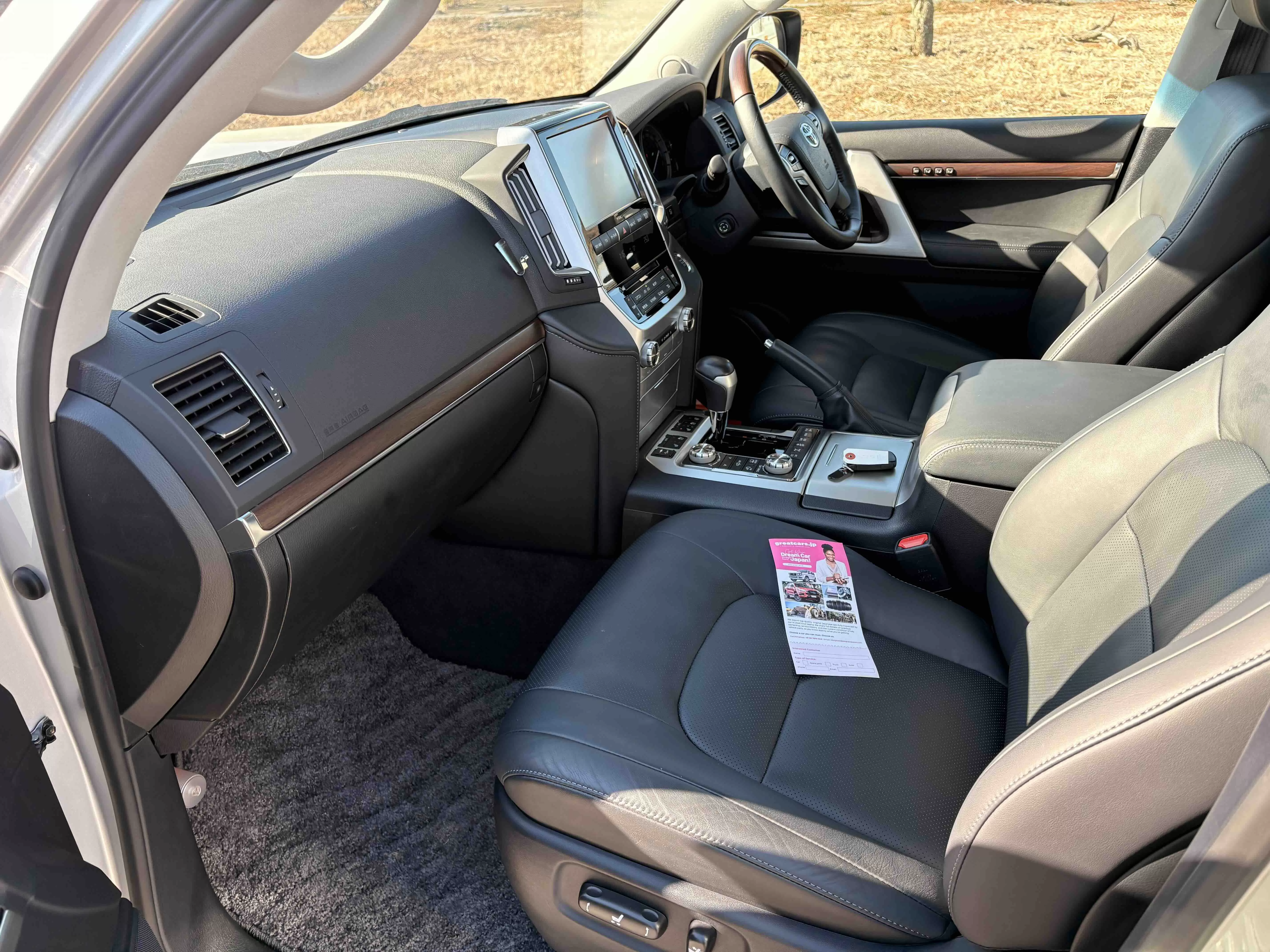TOYOTA LANDCRUISER 4WD V8