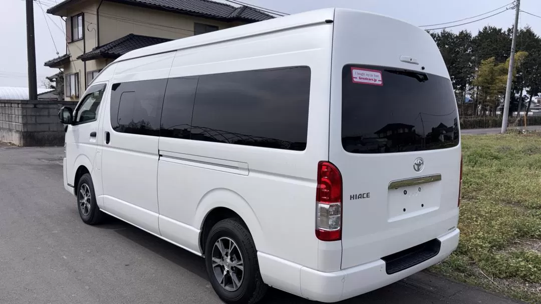 TOYOTA HIACE SUPERLONG GDH226K