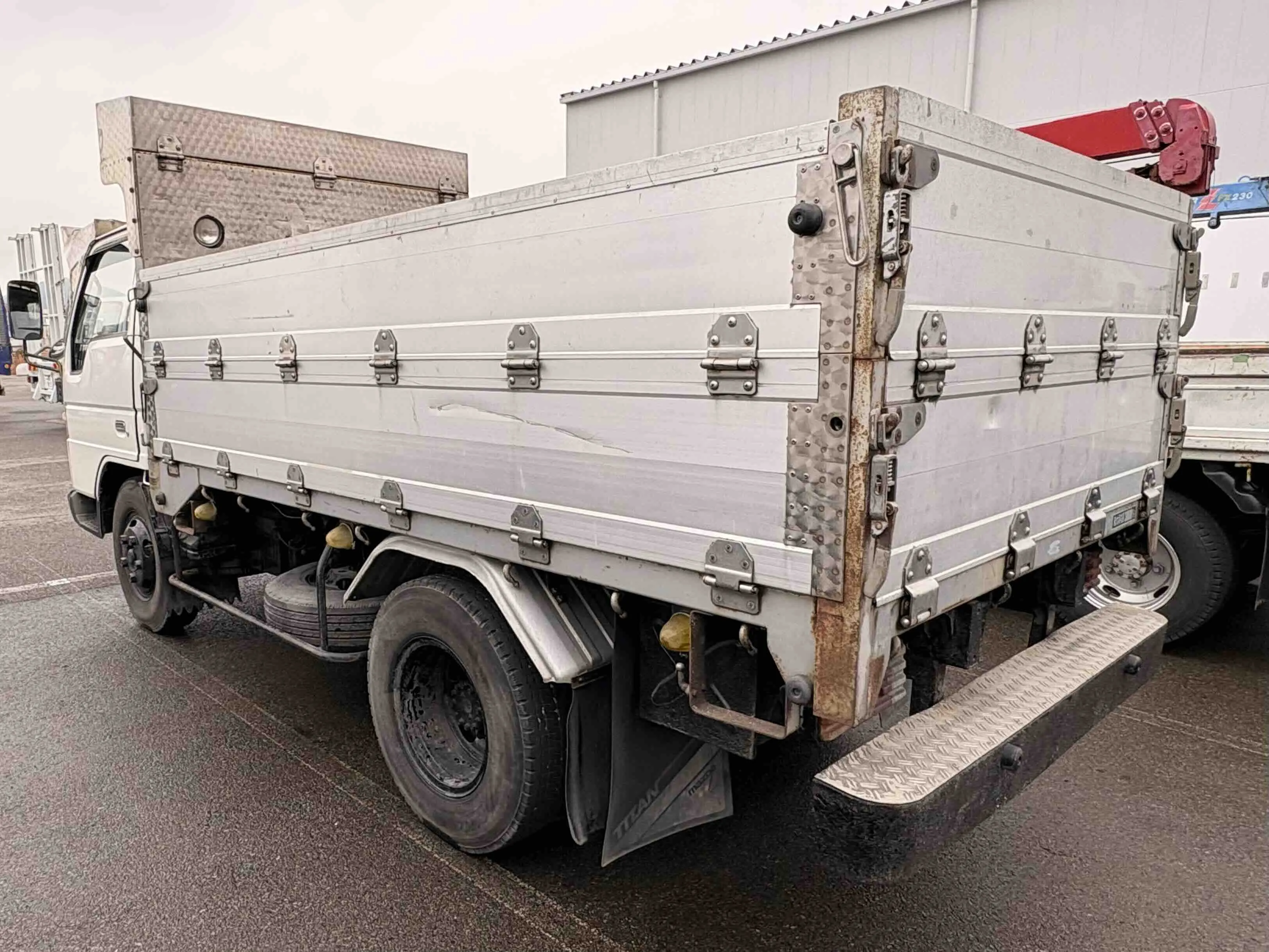 Mazda Titan truck
