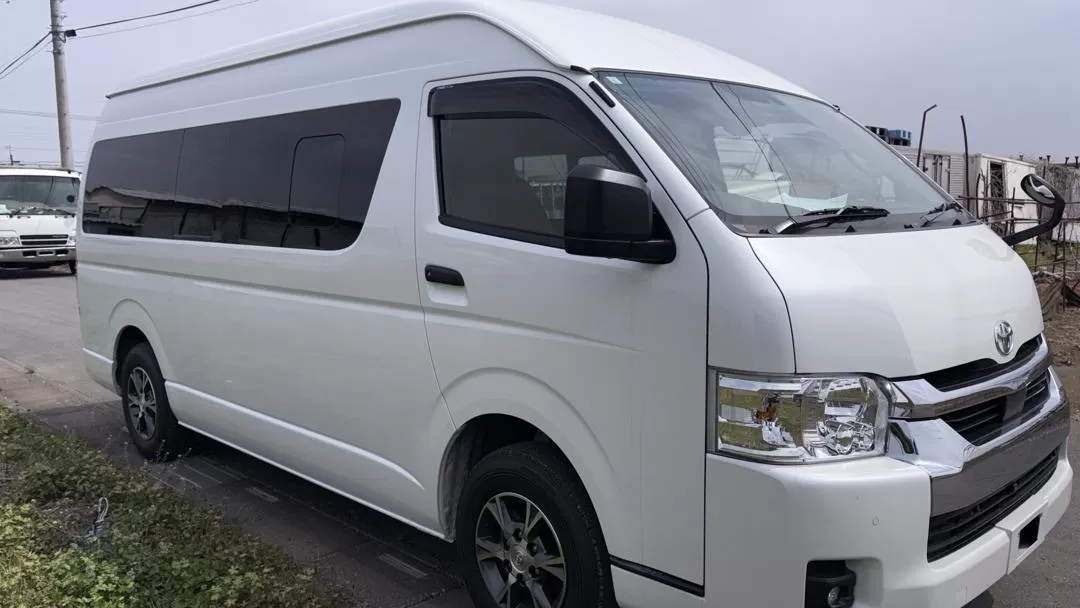 TOYOTA HIACE SUPERLONG GDH226K