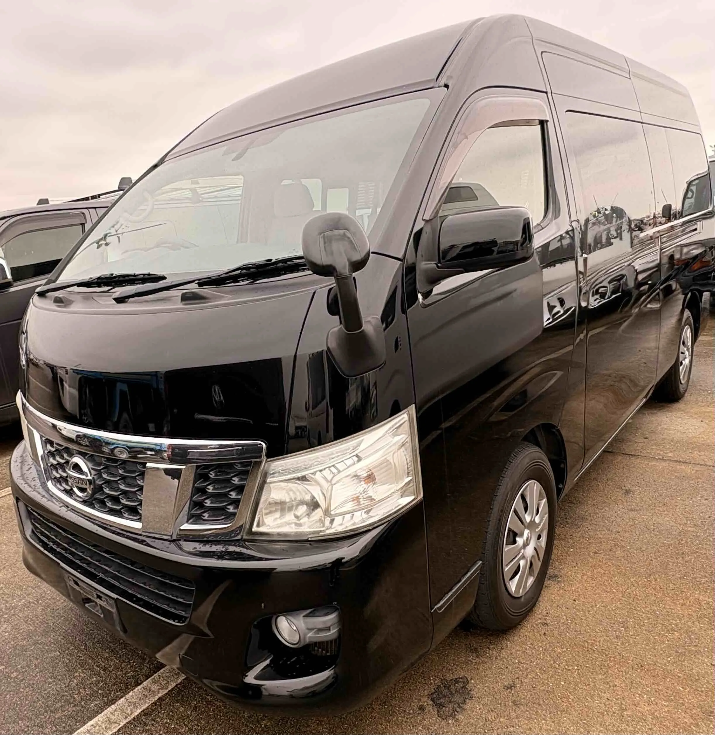 Nissan Caravan NV350