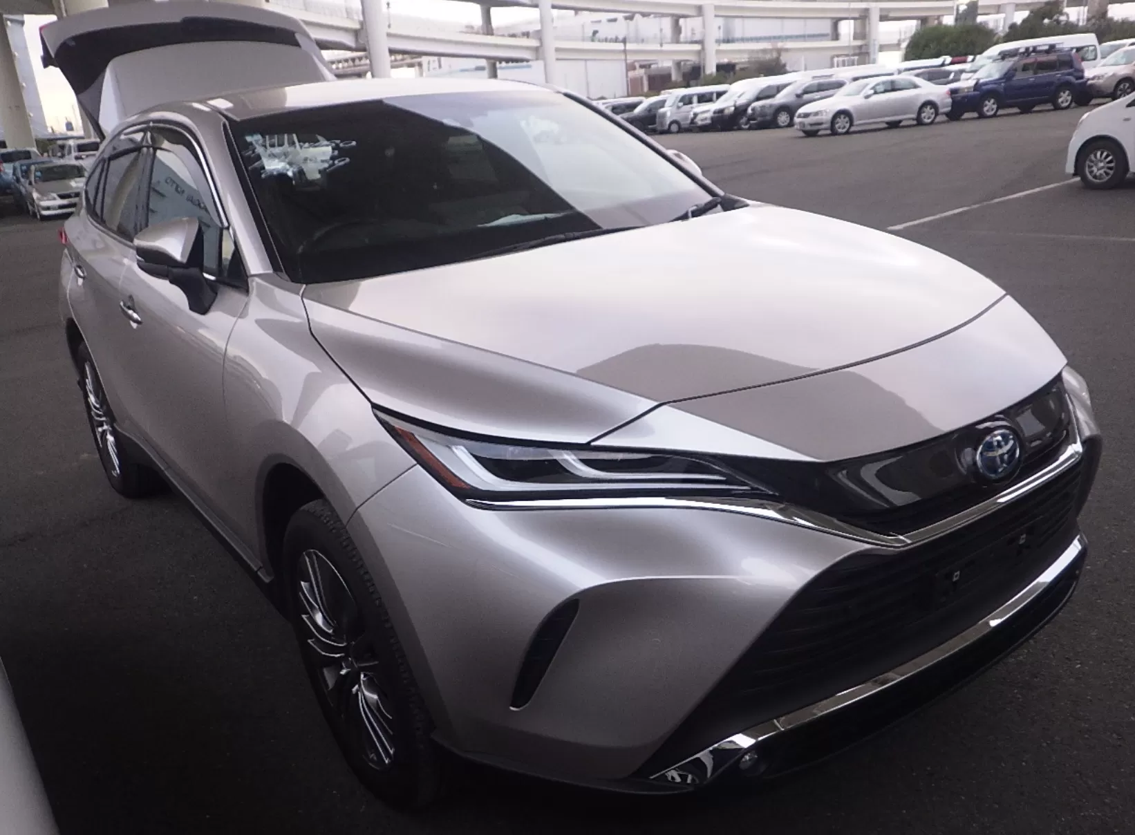TOYOTA HARRIER HYBRID Z