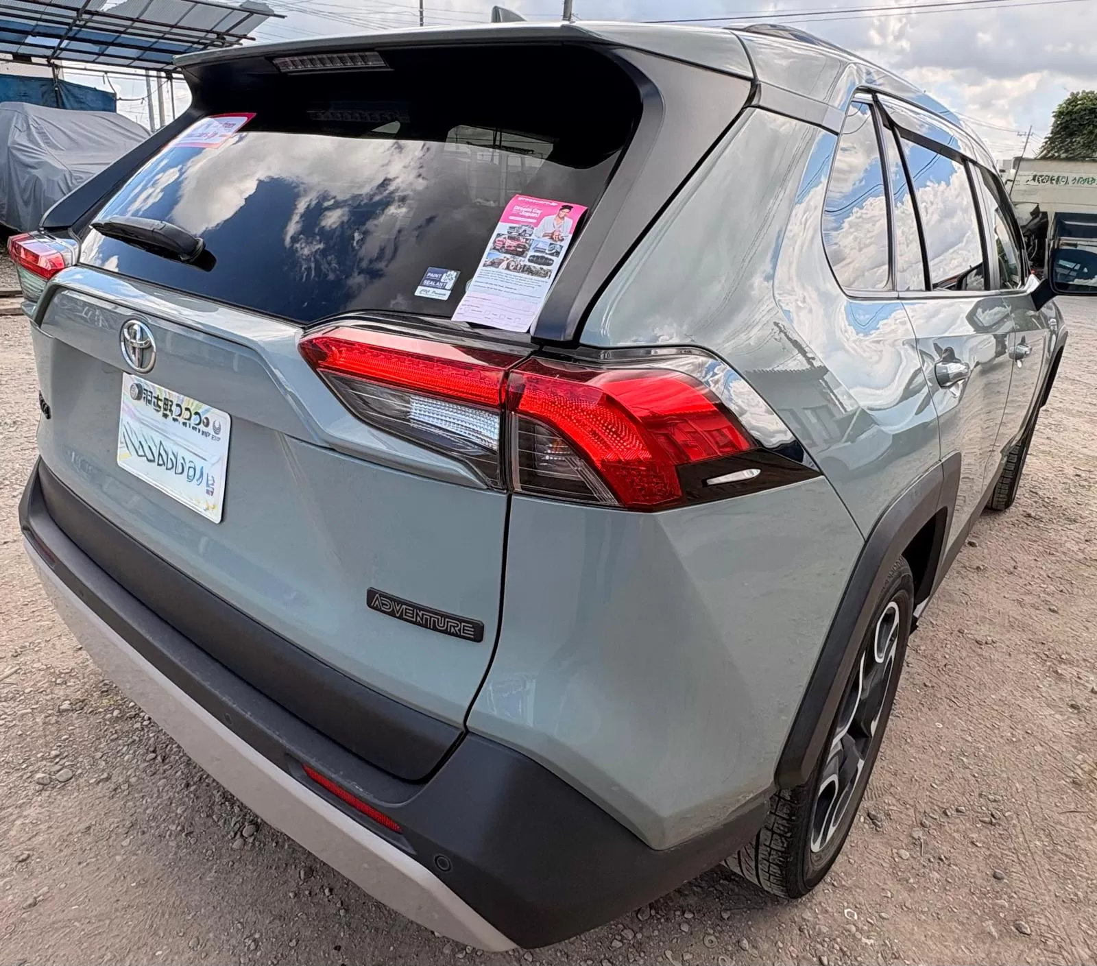 TOYOTA RAV4 ADVENTURE