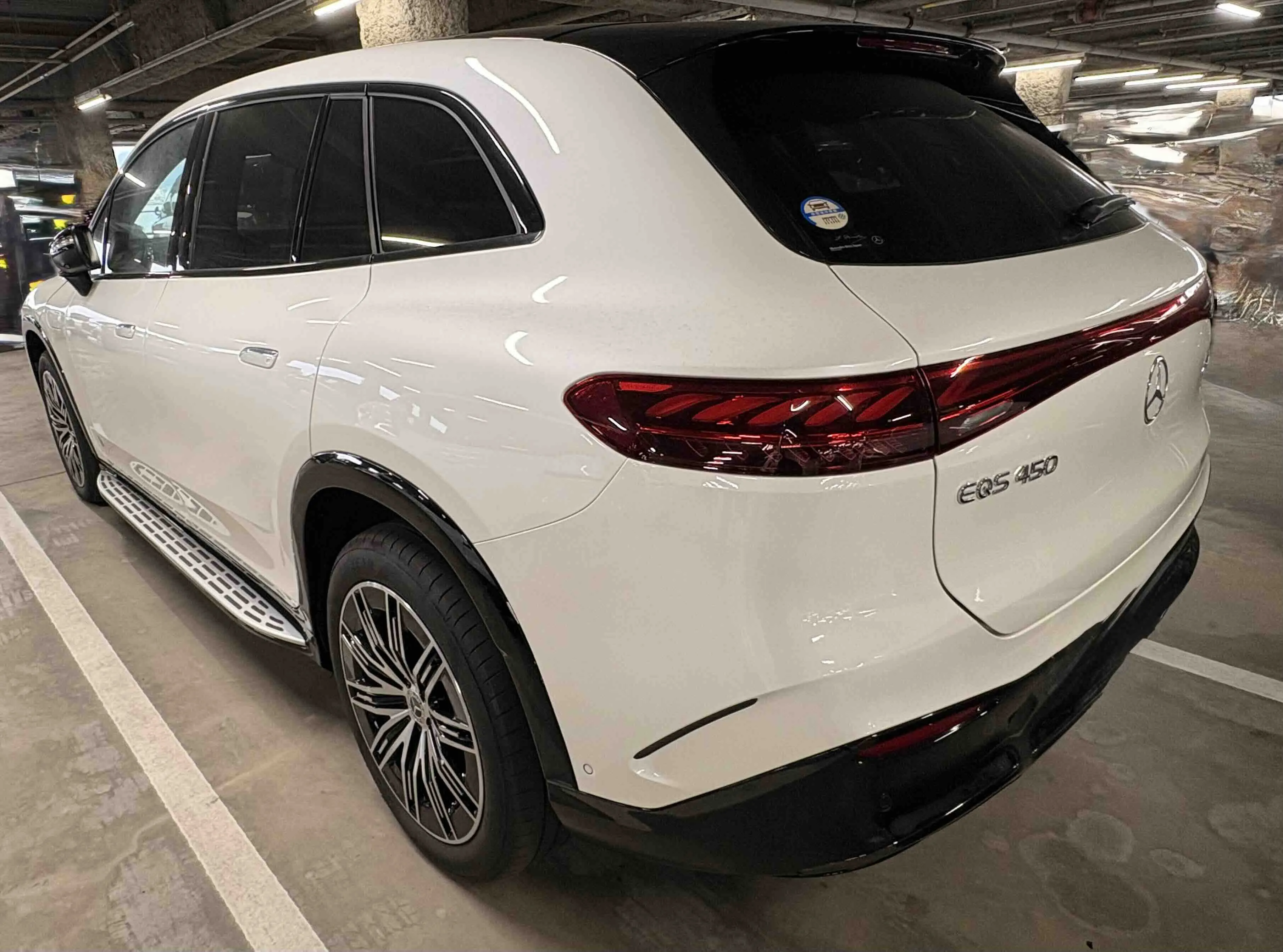 Mercedes Benz EQS SUZ 4D 4Wd